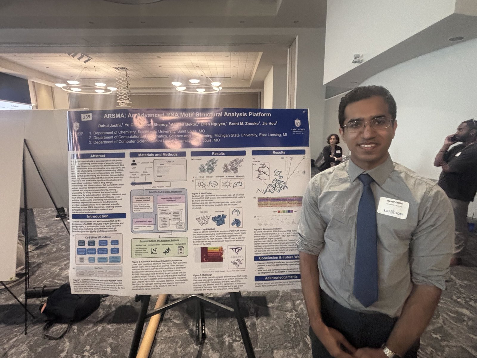 Rahul Jasthi presents the ARSMA poster at the SLU-IDBI Annual Research Symposium